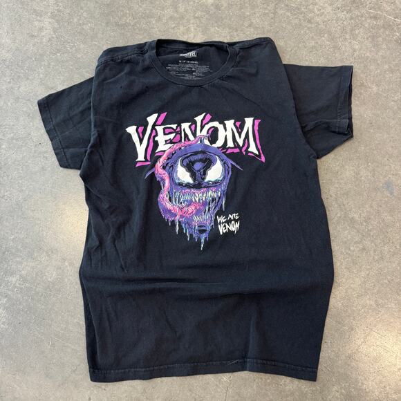 Vintage Y2K Venom Marvel Black Villain Black Graphic Tee Men Medium - Picture 1 of 5
